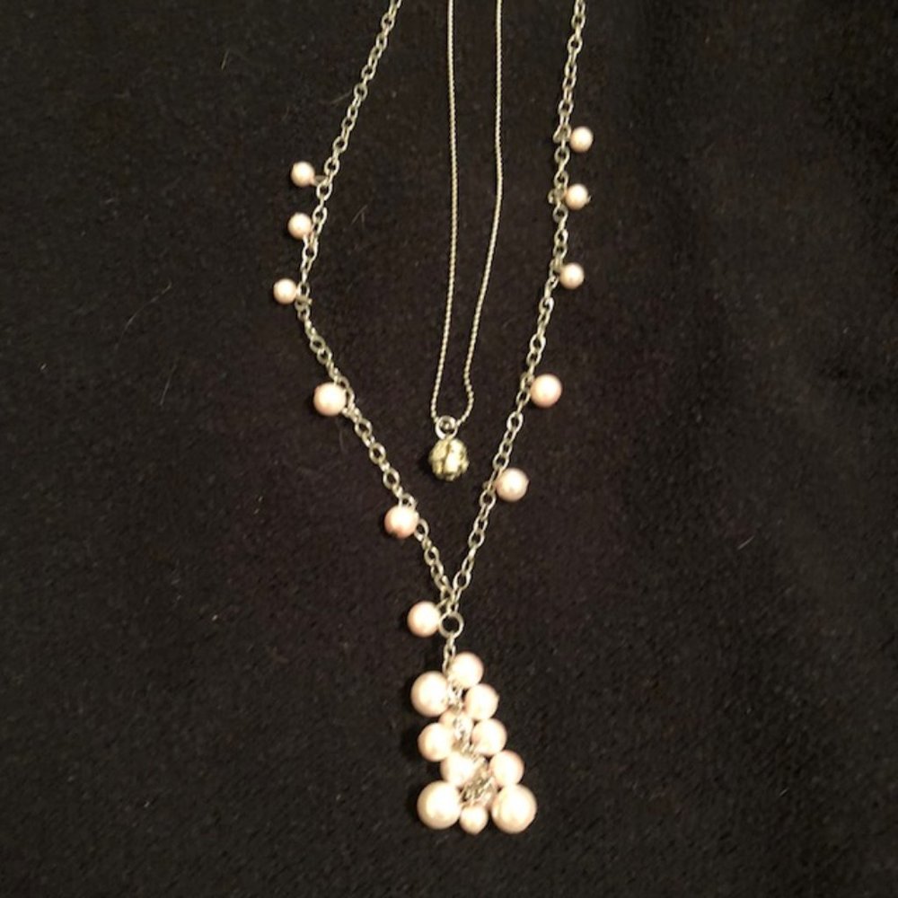 Pink faux pearl double necklace